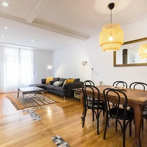 https://market-old-town-apartment.basquecountryhotels.org